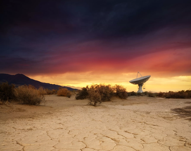 欧文斯谷射电天文台又被当地居民称为“大耳朵”，它位于美国加州奥克兰